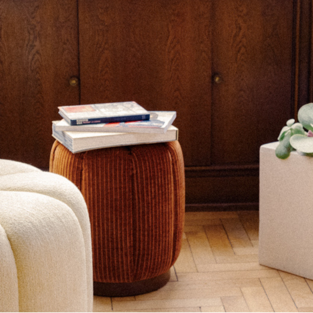 mobilier sur-mesure CLOVI PARIS - Je créé mon assises avec mon modèle et mon tissu- custom luxury furniture - i create my seat with my model and my fabric - artisanat français t local - french savoir-faire - handcrafted