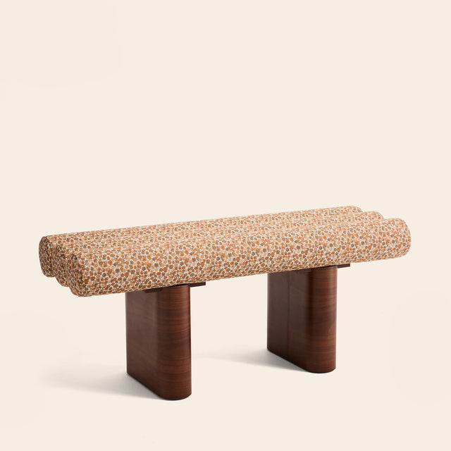 Banquette design CLOVI PARIS - motif floral - tissu liberty - jacquard de coton - fabrication artisanale française