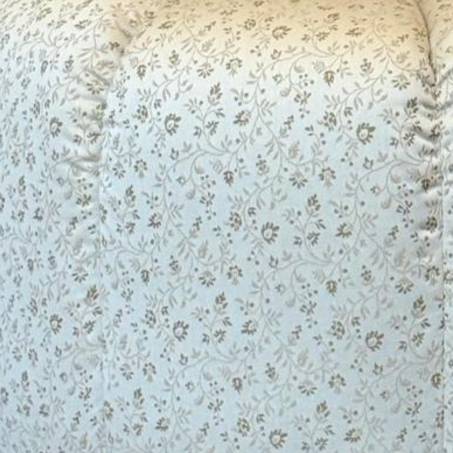 sur-mesure CLOVI PARIS- éditeur français de tissu d'ameublement Lelièvre - Quenin - Mobilier design - custo-made CLOVI PARIS - French editor of upholstery fabrics - tissu brindille