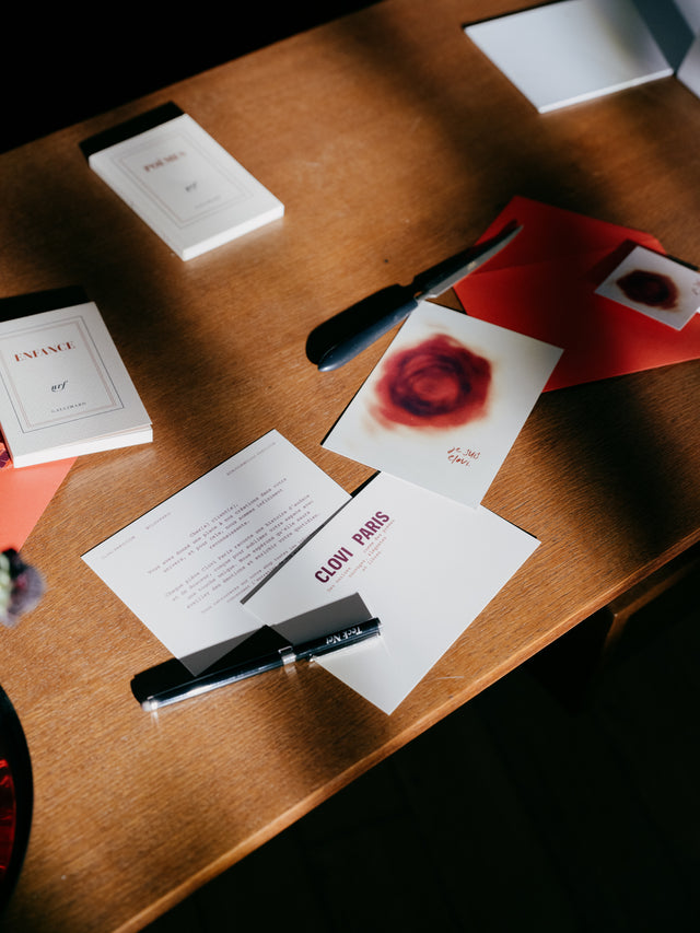 Pouf design sur-mesure en tissu couture – Clovi Paris