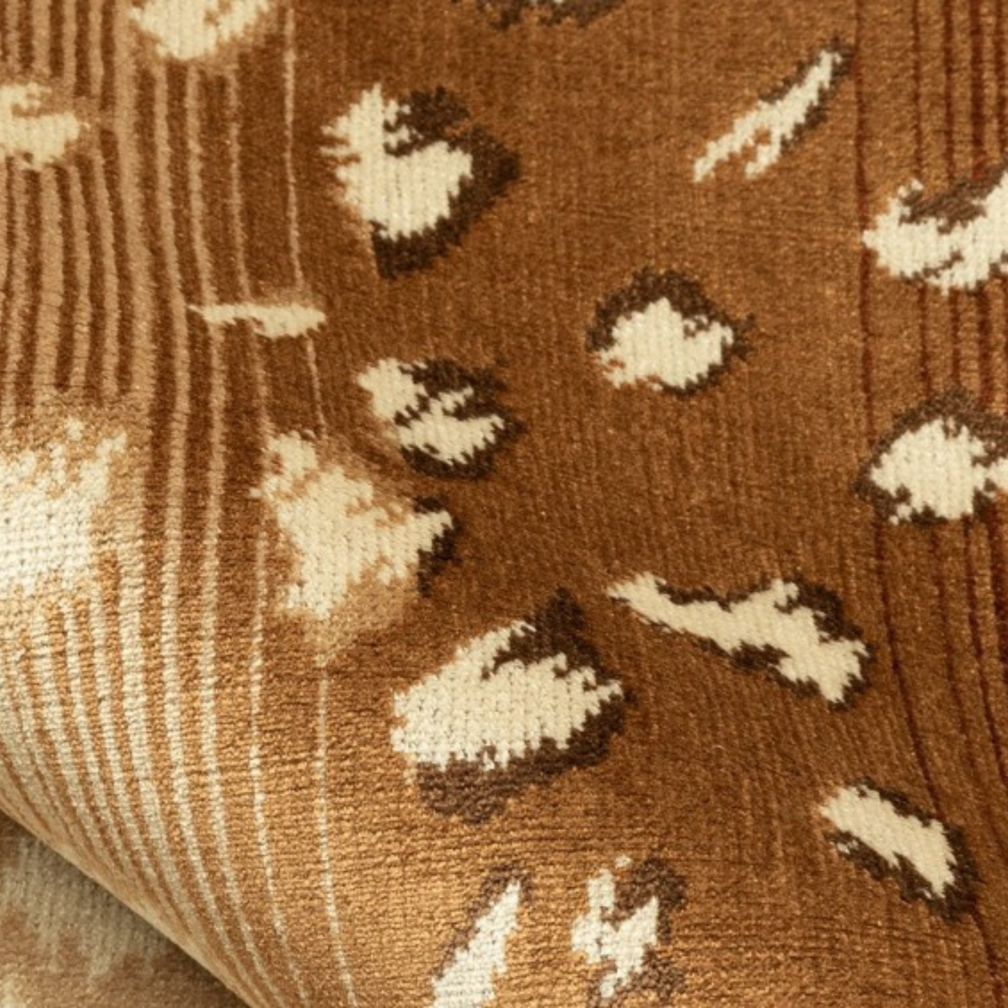 Le Gainsbourg - Fauteuil Pivotant Design - Tissu Faon Nobilis