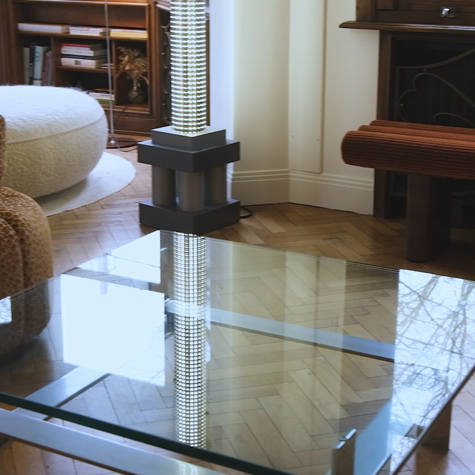 Le Gainsbourg - Fauteuil Pivotant Design - Tissu Faon Nobilis