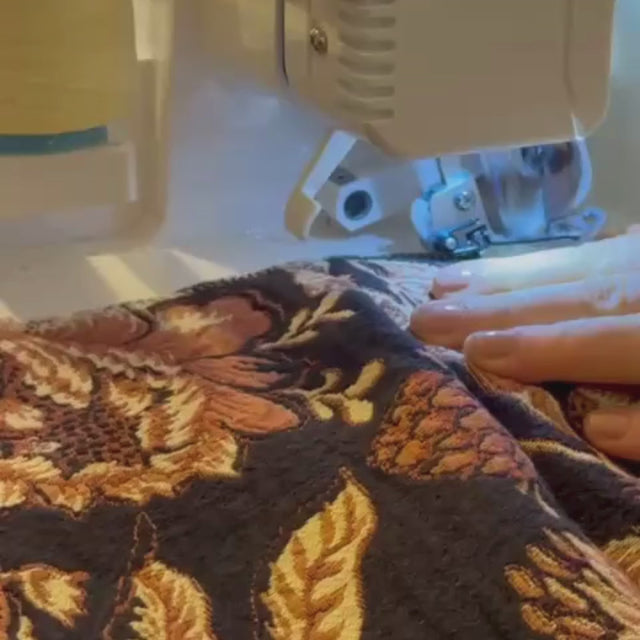 tissu éditeur français ameublement- tissu quenin poème- fabrication française - tissu lelièvre paris - lelièvre éditeur de tissus d'ameublement - sur-mesure-Clovi fabric of editor of textile - French manufacture - Lelièvre Paris fabric - Lelièvre fabric designer - made to measure